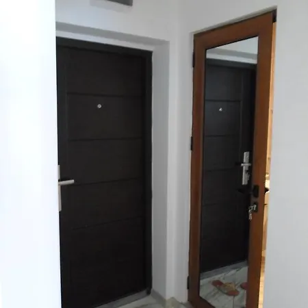 Apartament In *